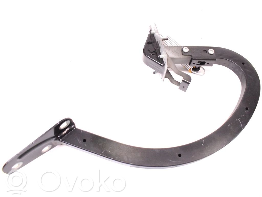 Jaguar XE Tailgate/trunk/boot hinge 