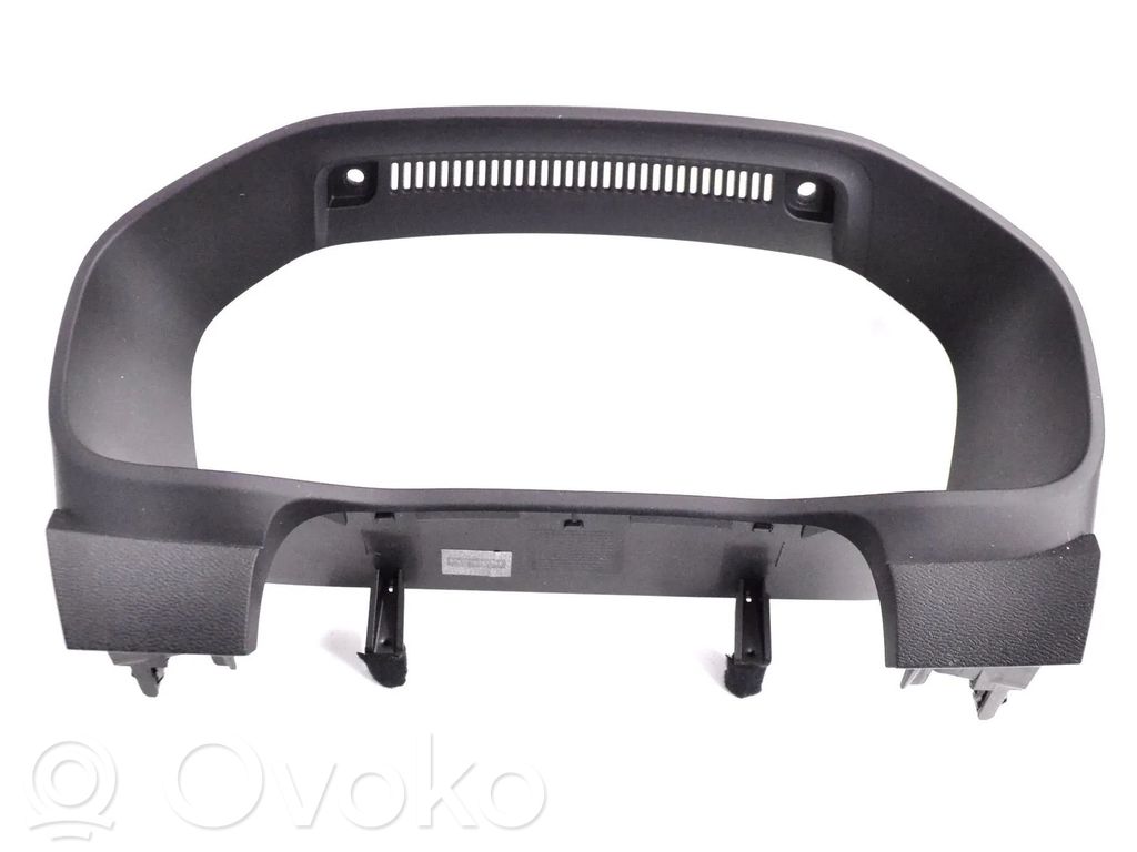 Volvo XC40 Moldura del panel 