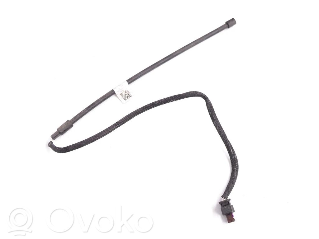 Tailgate/trunk control unit/module   C37437200