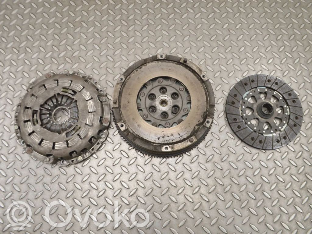 BMW Z4 E85 E86 Sankabos komplektas 