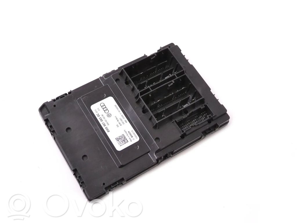 Audi A4 S4 B9 8W Virsbūves modulis 
