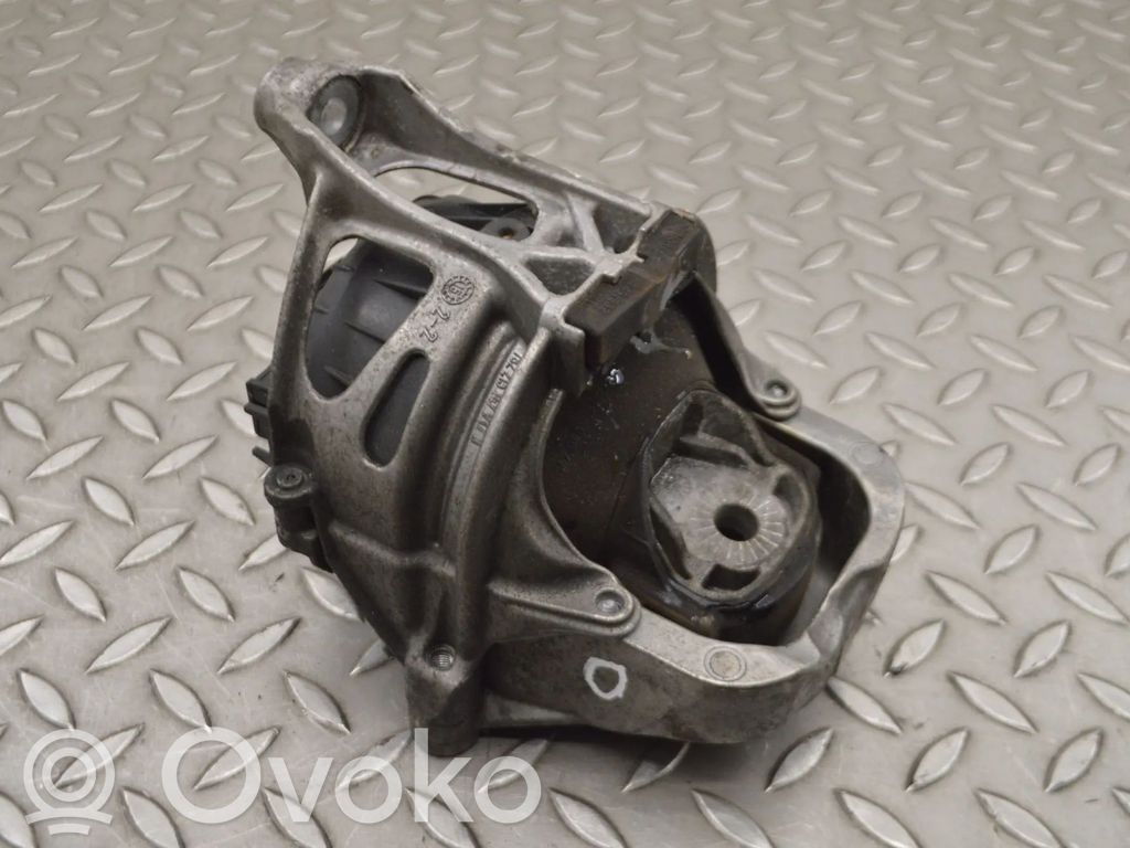 Engine mount bracket   782215147917I