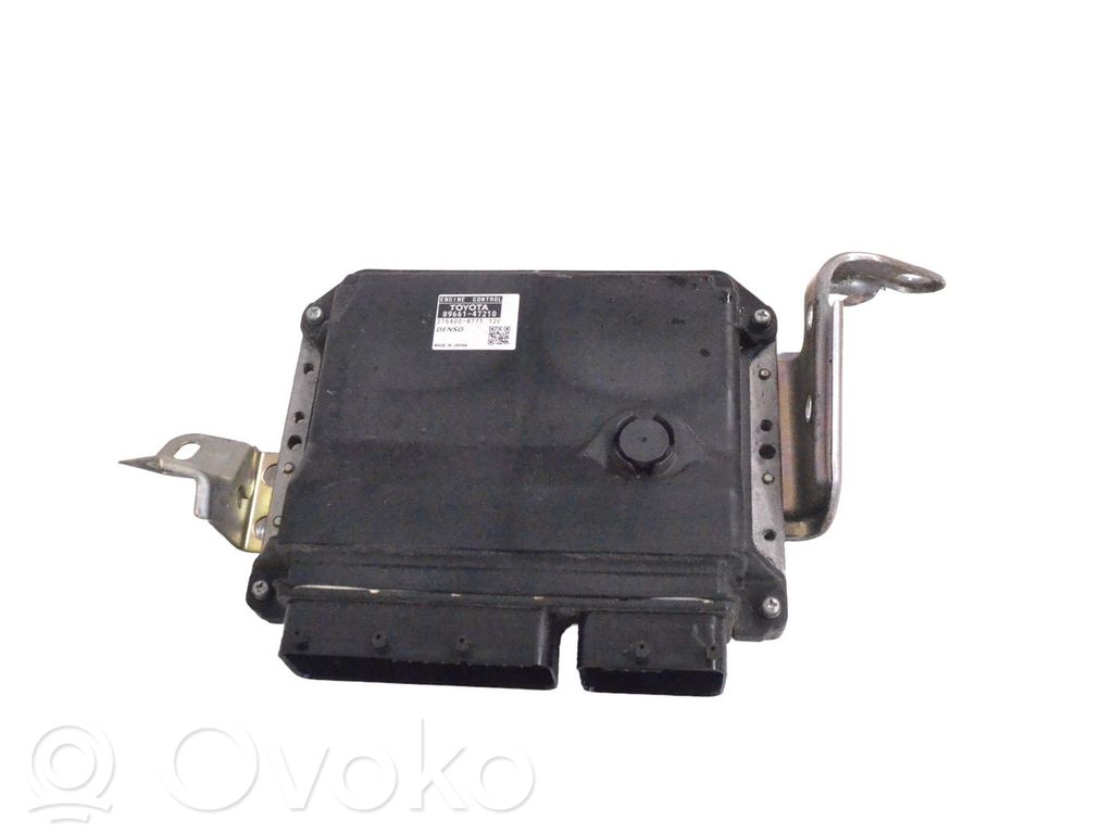 Toyota Prius (XW30) Engine control unit/module 