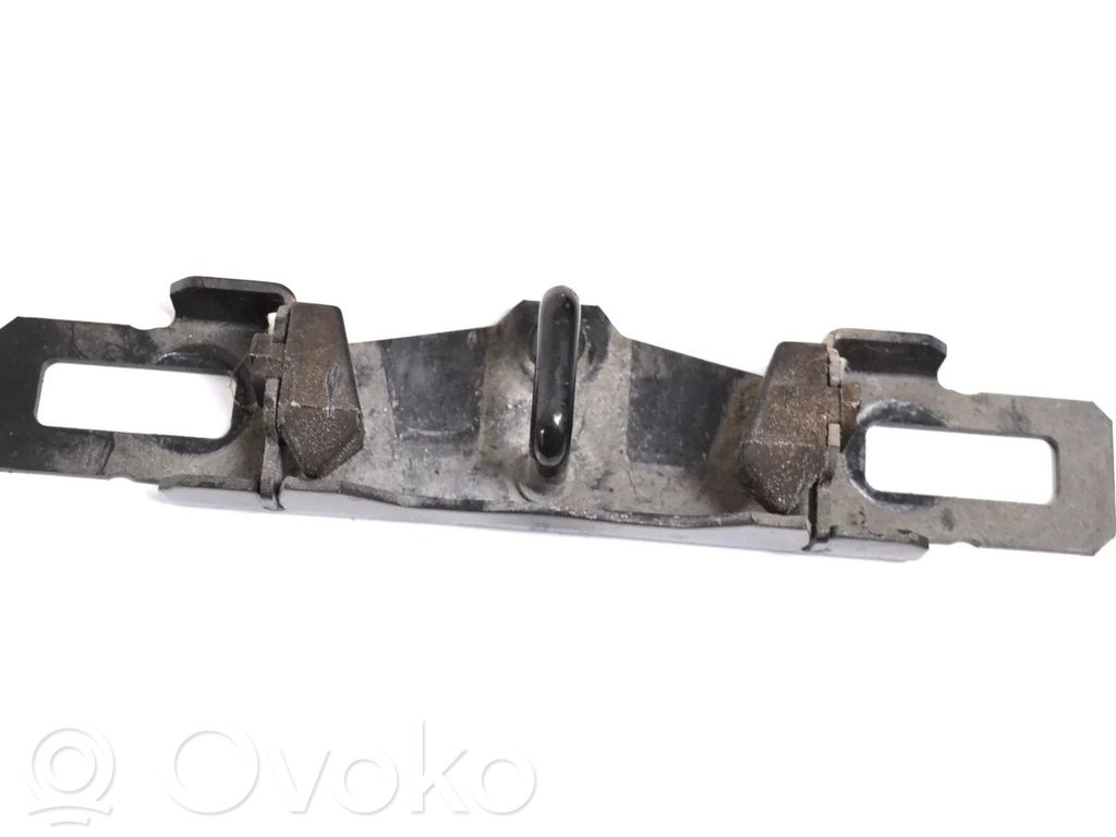 Volvo XC60 Rear door lock loop/hook striker 