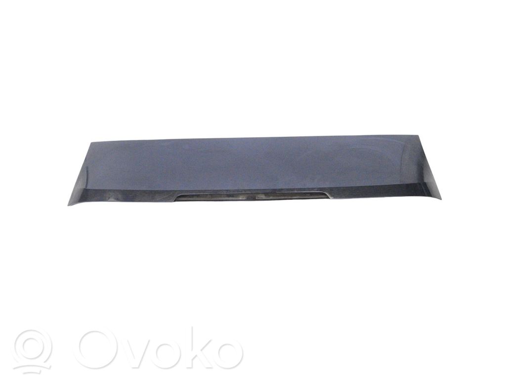 Tailgate/trunk spoiler   7305042,9254002