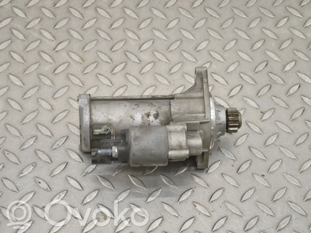 Motor de arranque   02E911024M