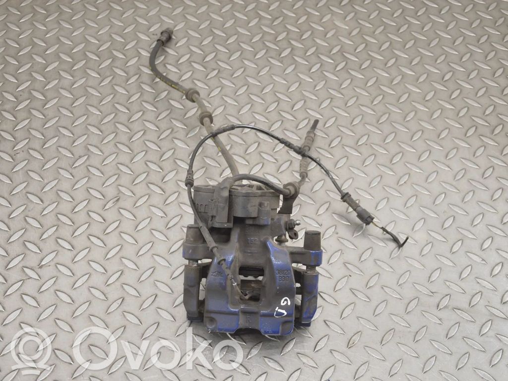BMW 1 F40 Takajarrusatula 