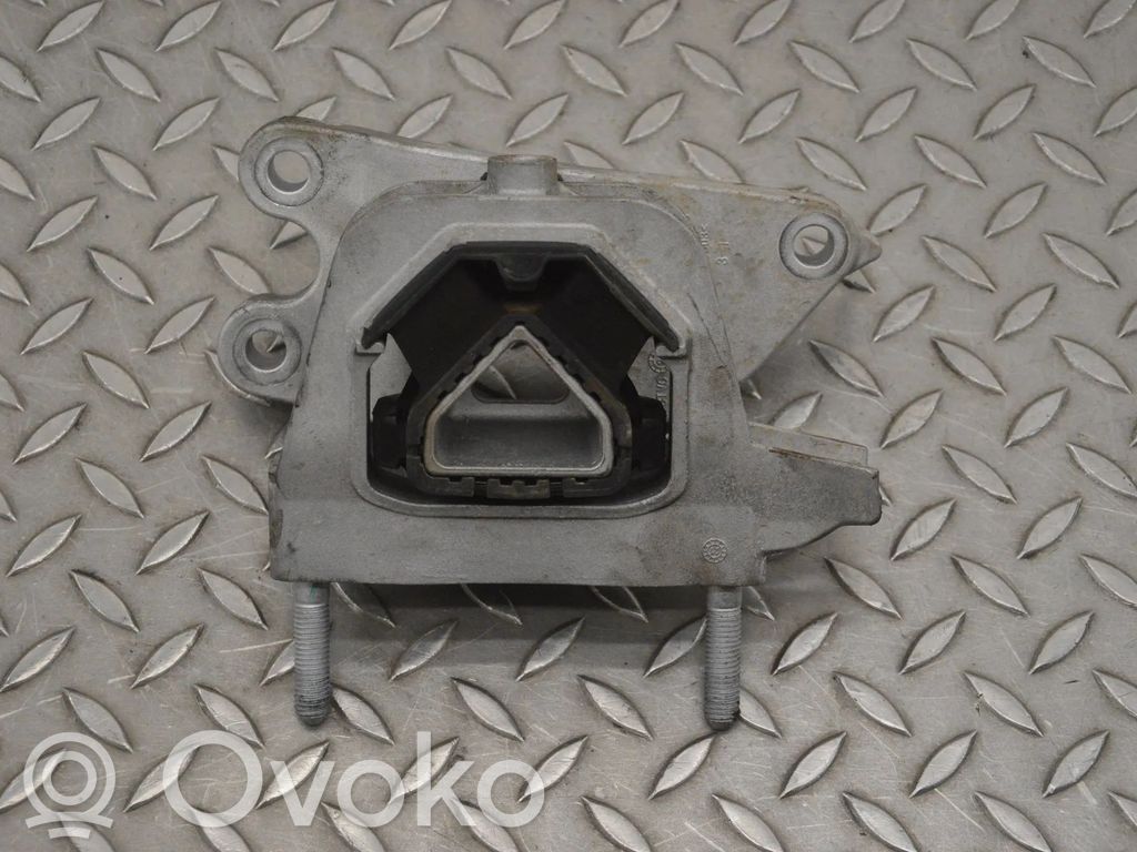 Engine mount bracket   9826533880