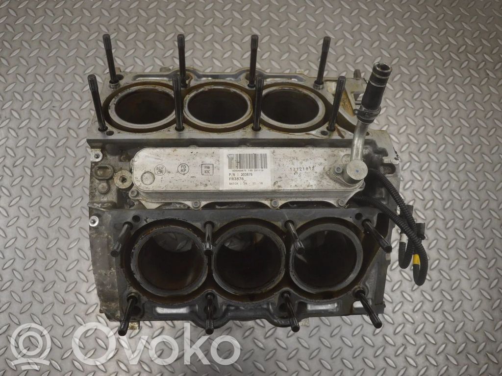 Maserati Ghibli Engine block 