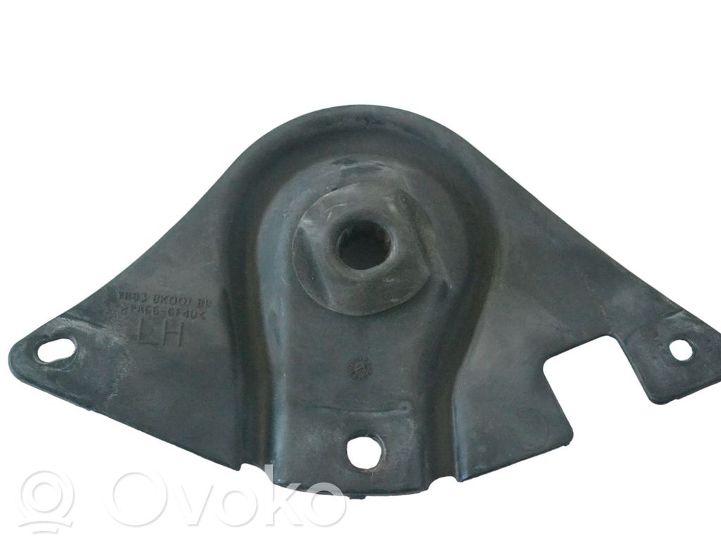 Jaguar S-Type Support, fixation radiateur 