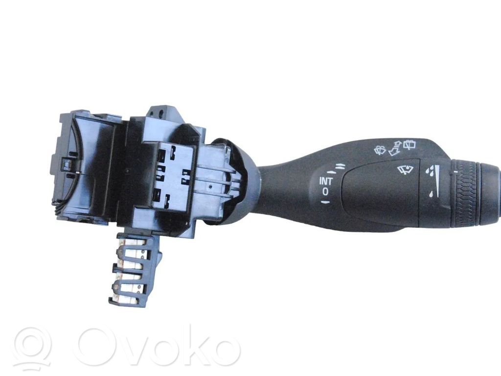 Volvo XC90 Wiper control stalk 