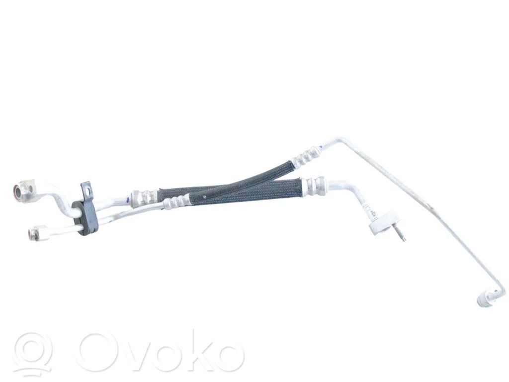 Tesla Model X Ilmastointilaitteen putki (A/C) 