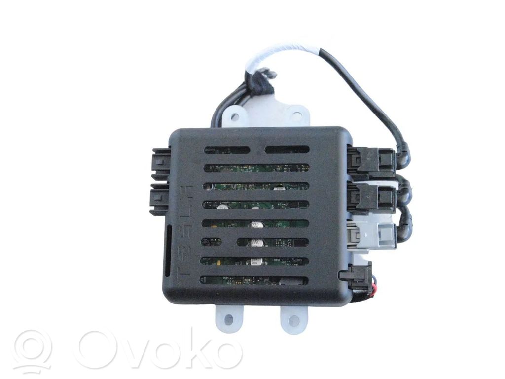 Tesla Model X Citu veidu instrumenti 