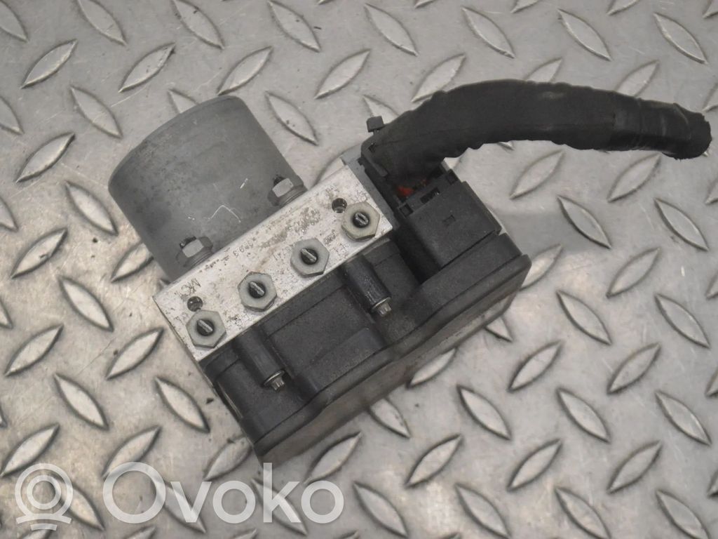 Volvo XC40 ABS bloks 