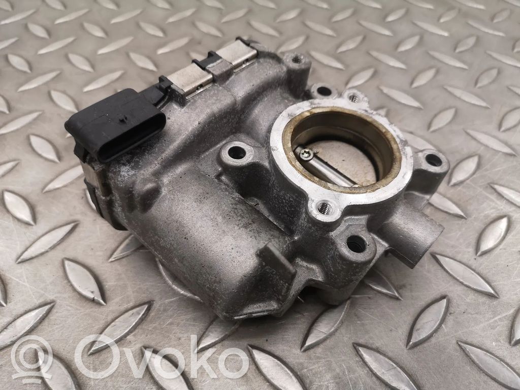 Mercedes-Benz A W177 Valvola a farfalla