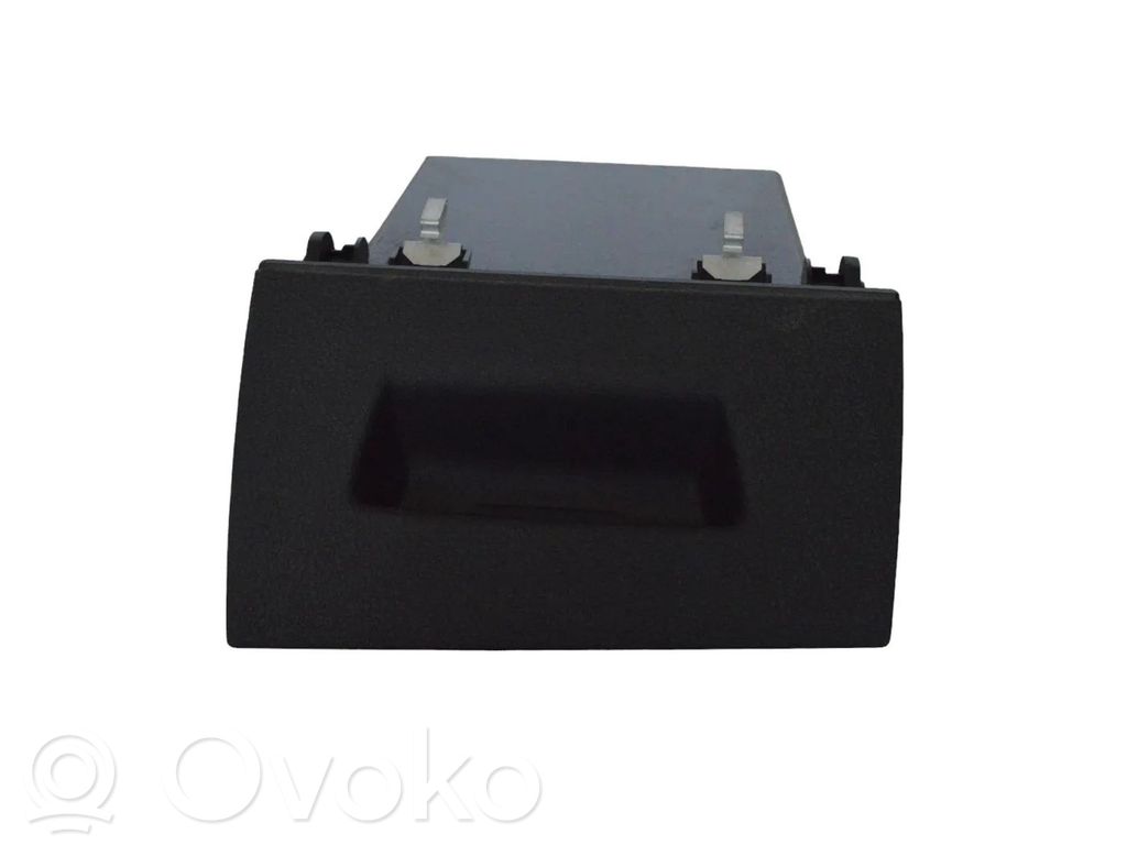 BMW 2 F22 F23 Vano portaoggetti