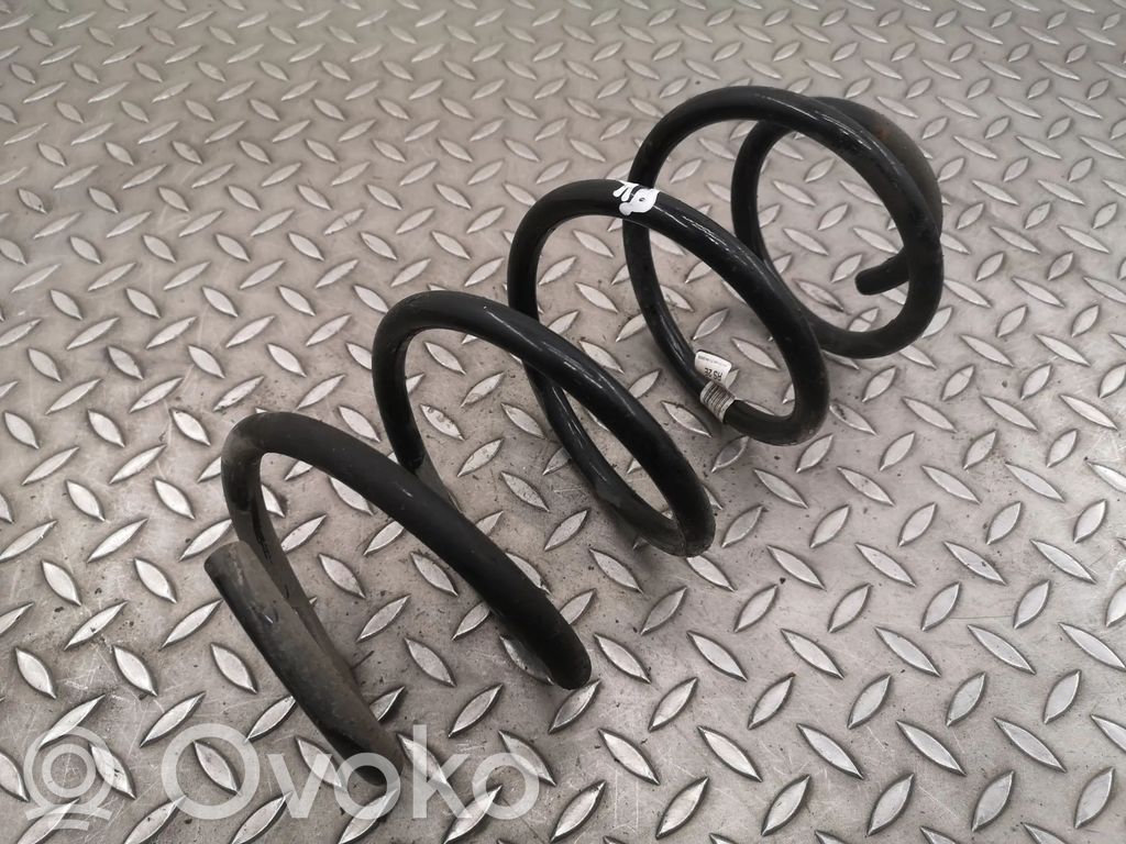 Volvo XC40 Front coil spring 