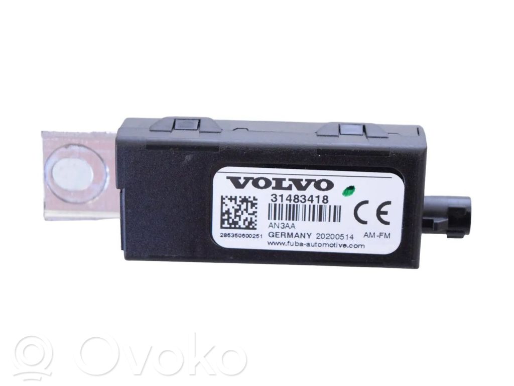 Volvo XC40 Antenos stiprintuvas 
