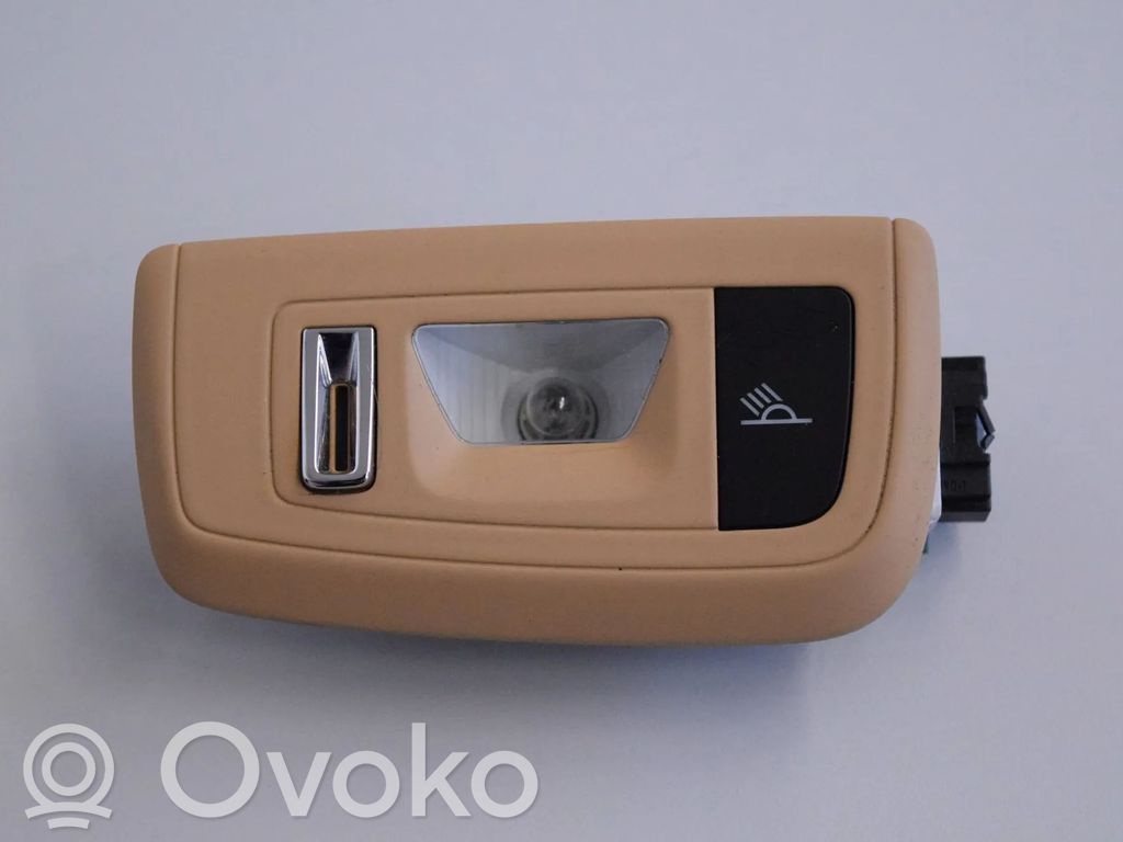 Porsche Panamera (970) Front seat light 