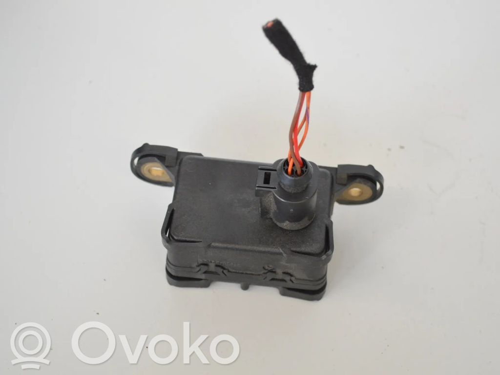 Sensor de aceleración   7P0907652