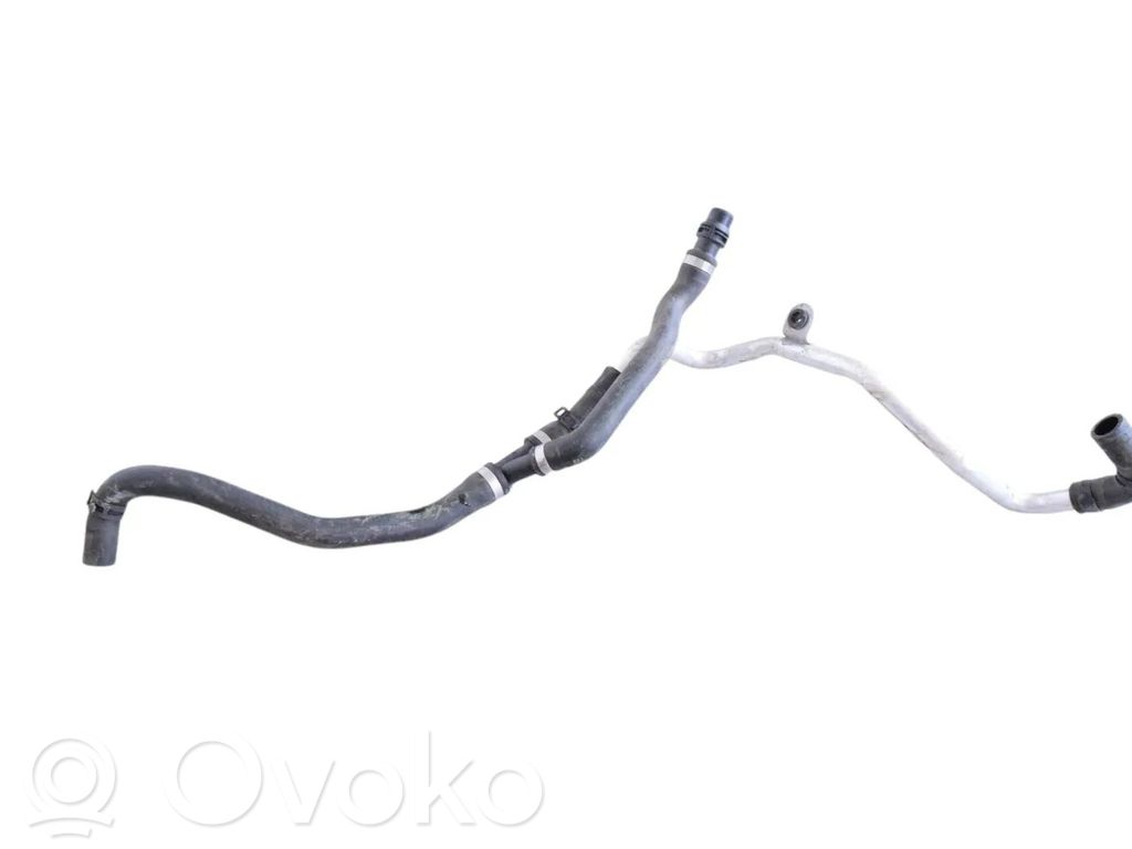 BMW X5 F15 Tubo flessibile del liquido di raffreddamento del motore 