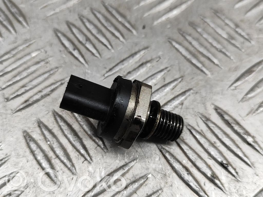 BMW 3 F30 F35 F31 Sensor de presión del aceite 