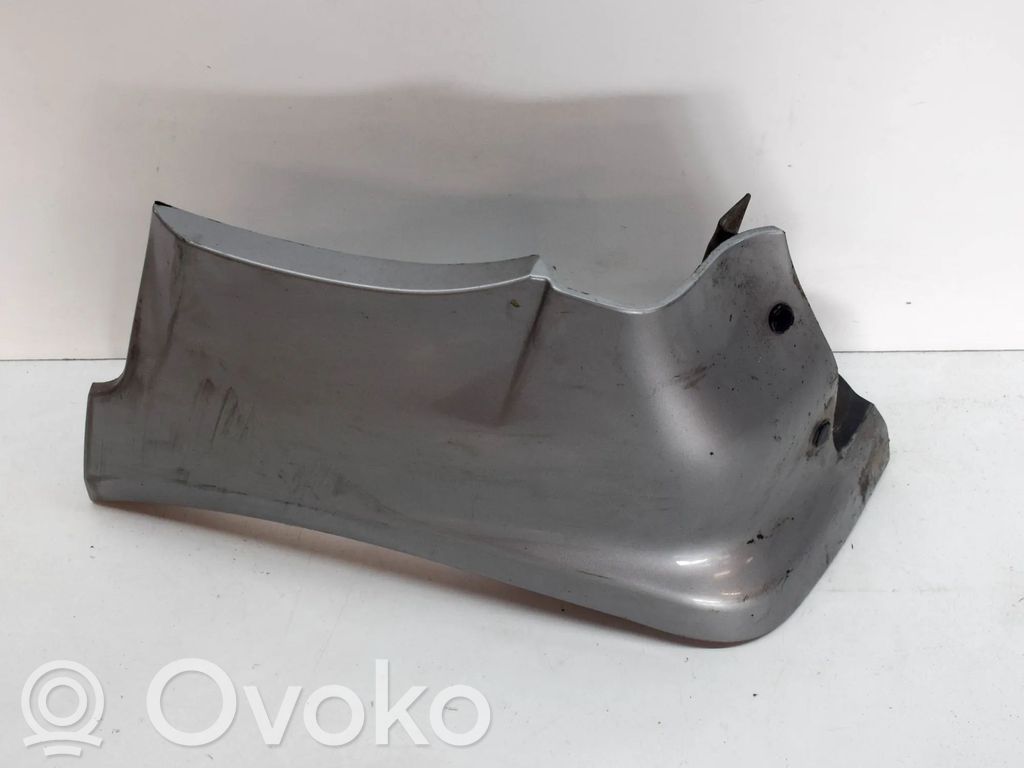 Mitsubishi Pajero Grill / Wlot powietrza błotnika przedniego