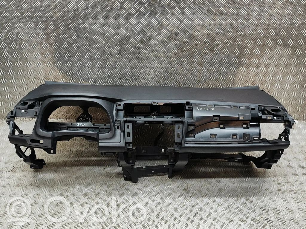 Nissan Leaf II (ZE1) Panel de instrumentos 