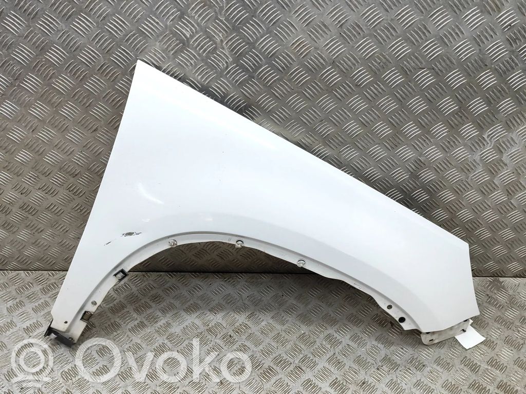 Aripă   5N0821106A