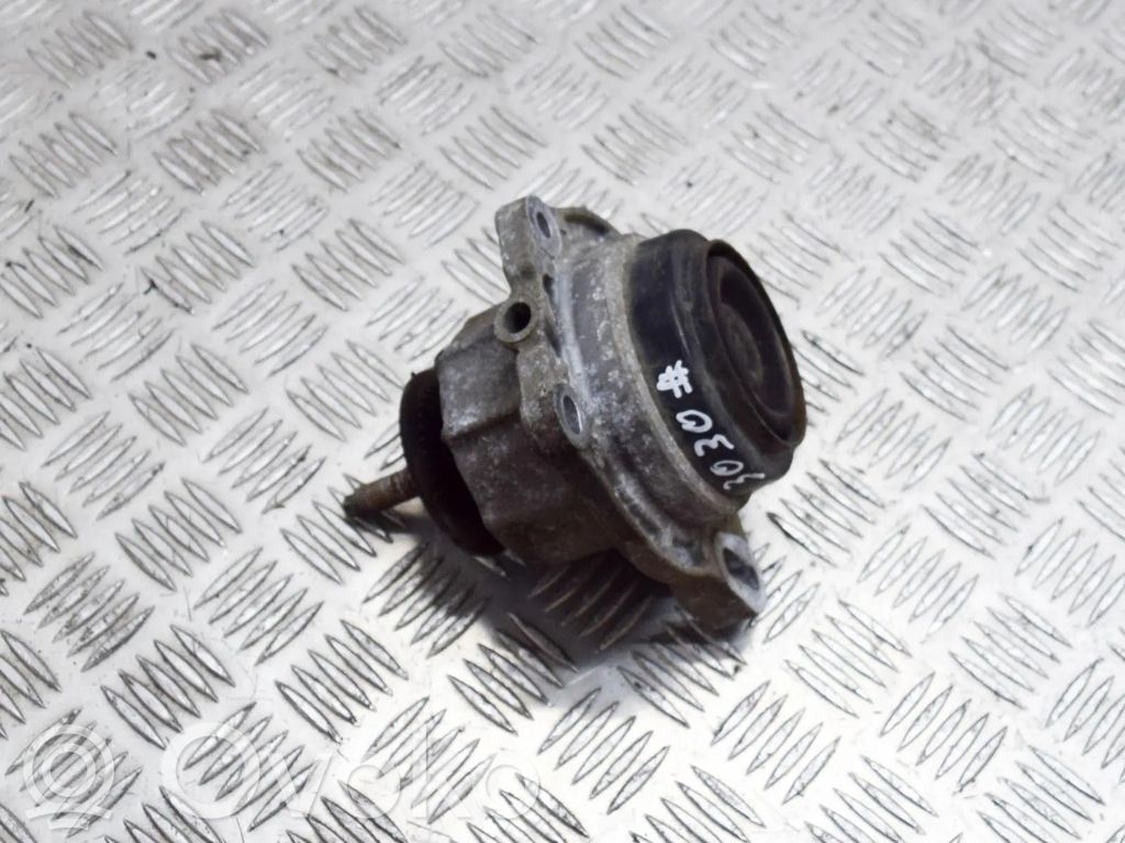 Engine mount bracket   BK316A002,BK316A002