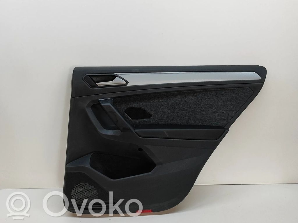 Panou interior ușă spate   5FJ867212