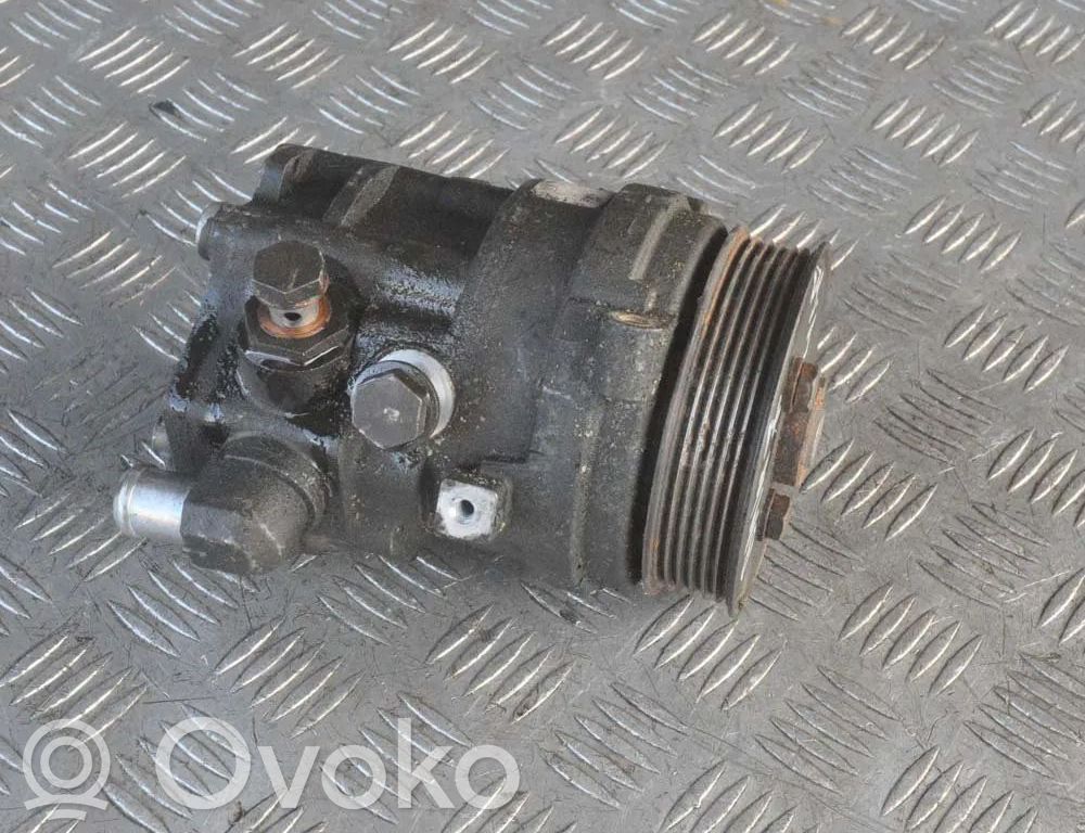 BMW 7 E65 E66 Насос усилителя руля 