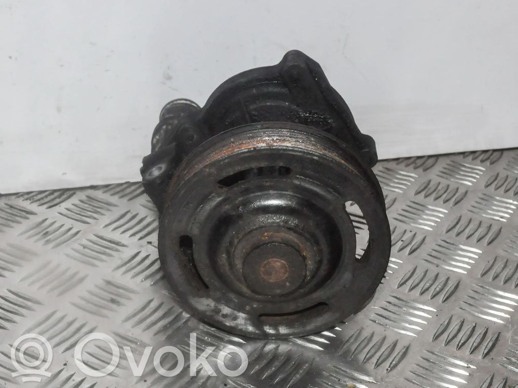 Ford Transit Bomba de agua 