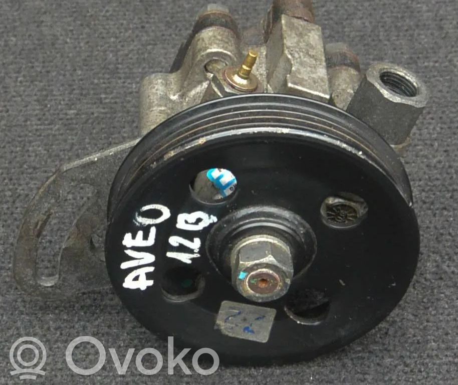 Chevrolet Aveo Ohjaustehostimen pumppu 
