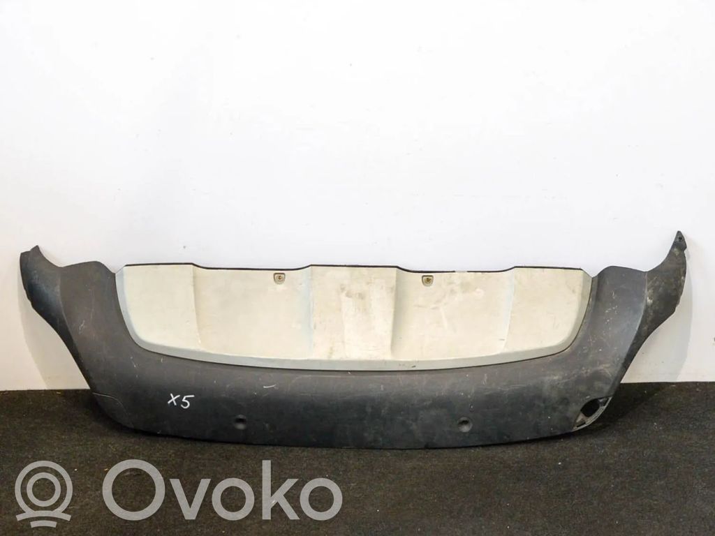 BMW X5 E70 Apatinė bamperio dalis 