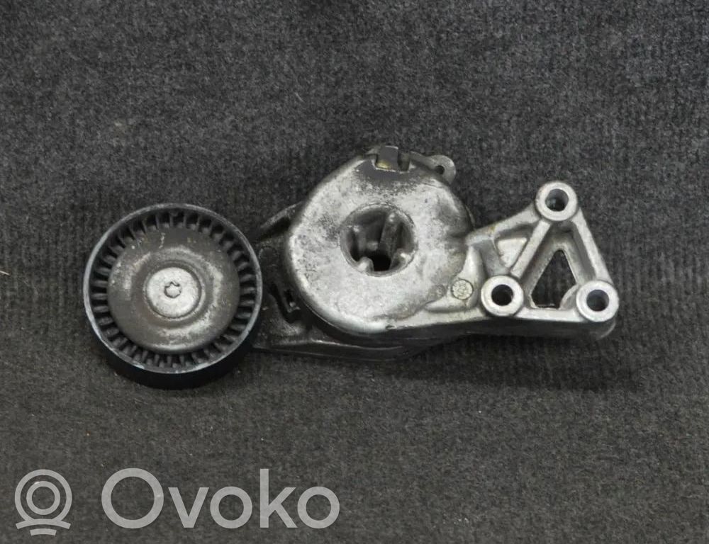 Audi A3 S3 8P Muu moottoritilan osa 