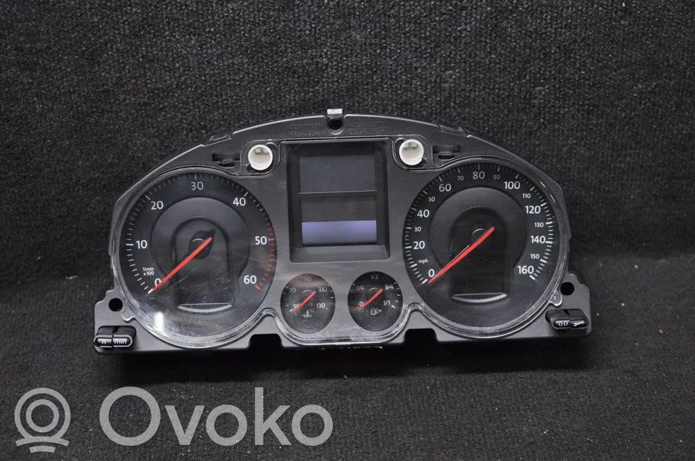 Volkswagen PASSAT B6 Vitezometru (grup de instrumente) 