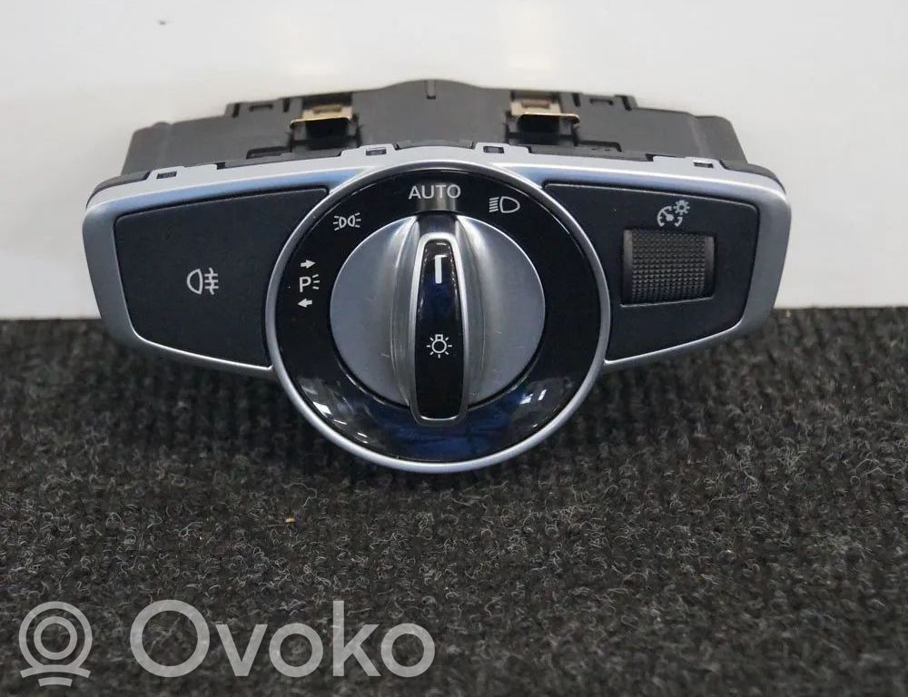 Mercedes-Benz C W205 Interruptor de luz 