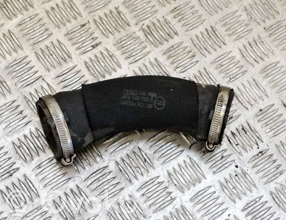 Audi A6 S6 C6 4F Furtun/conductă intercooler 