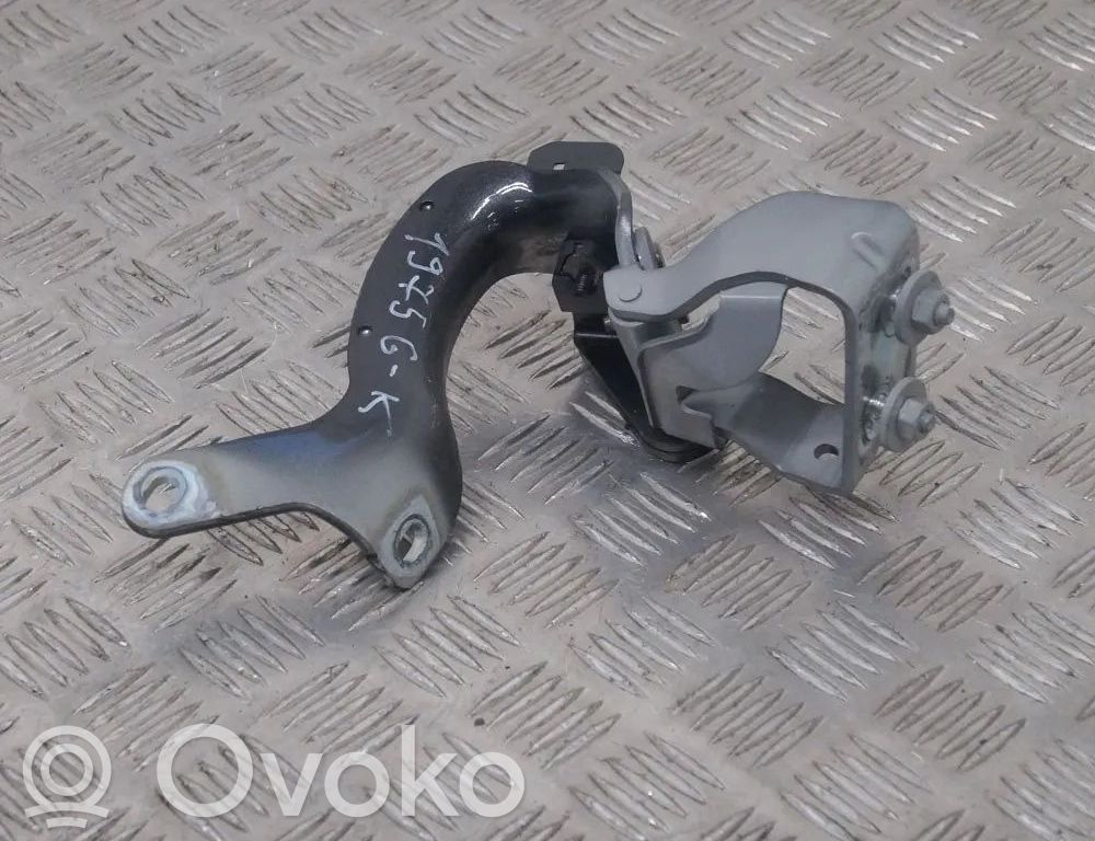 Audi Q7 4L Tailgate/trunk/boot hinge 