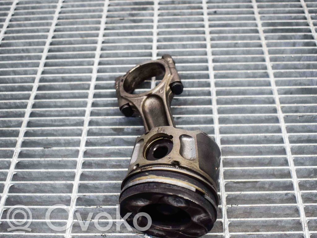 Volvo V50 Pistón 