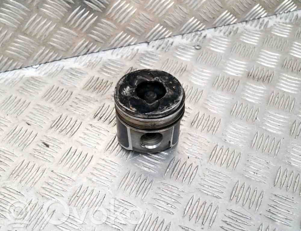 Citroen C5 Piston 