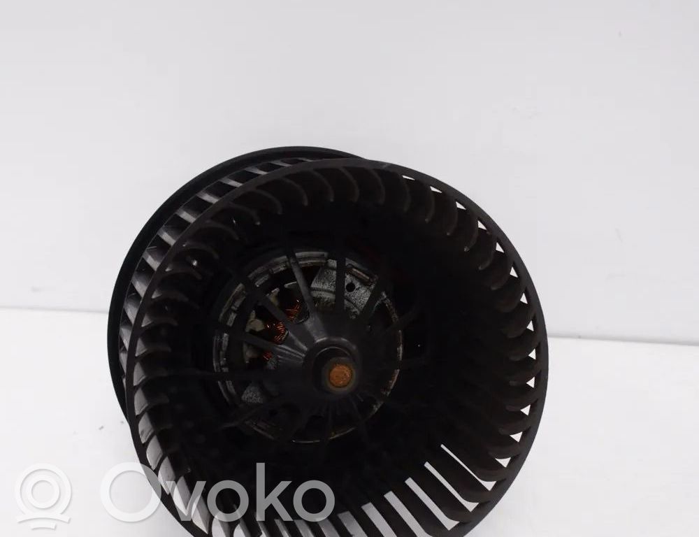 Ford Focus Mazā radiatora ventilators 