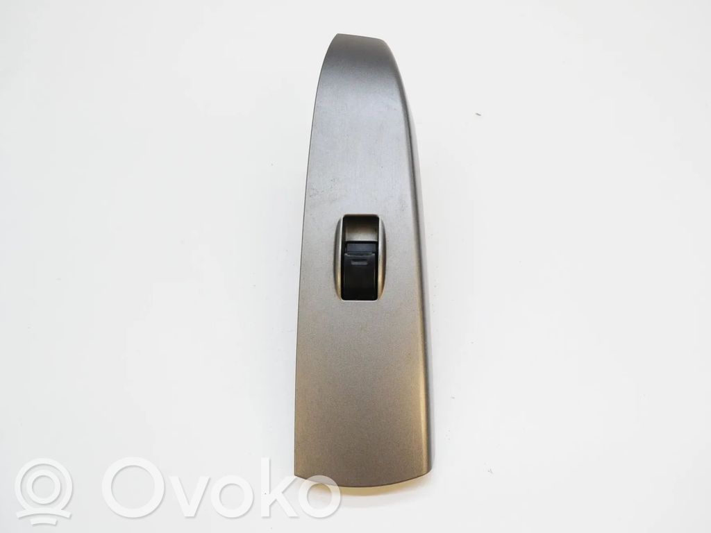 Toyota Prius (XW20) Przyciski szyb