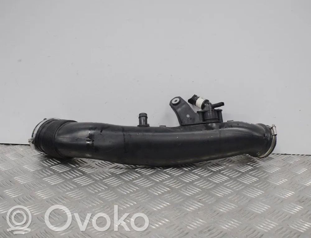 BMW X3 F25 Ilmanoton letku 