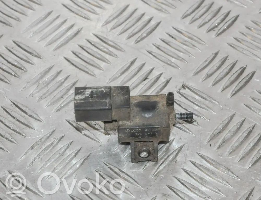 Volkswagen Transporter - Caravelle T5 Solenoid supapă turbosuflantă 