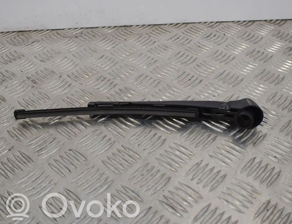 Mercedes-Benz A W176 Wischerarm Heckscheibe
