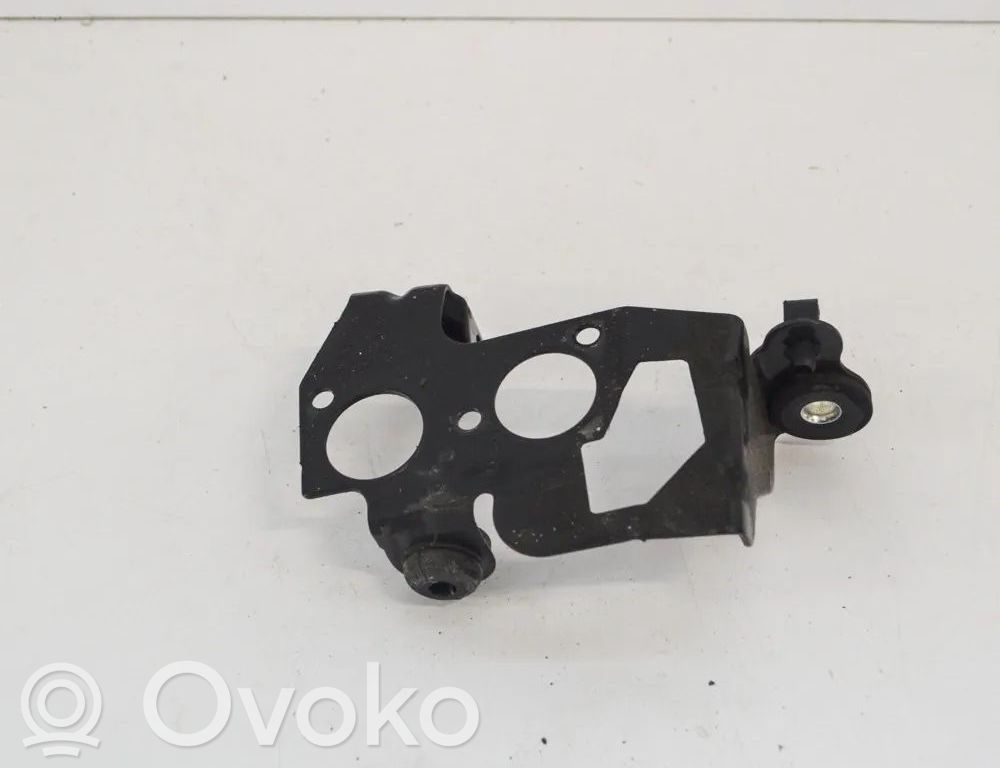 Volvo XC60 Soporte para la bomba de ABS 