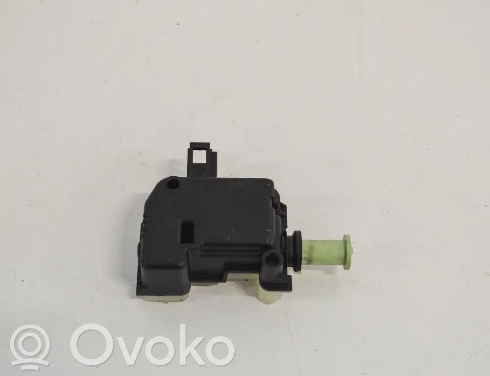 Volvo XC60 Serratura del tappo del serbatoio del carburante 