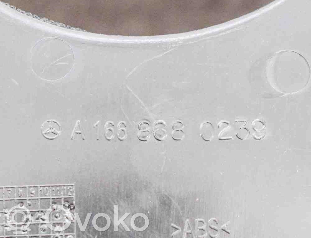 Mercedes-Benz ML W166 Osłona górna słupka / B 